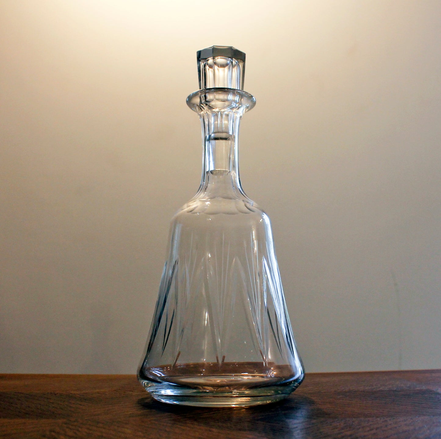 N°19  - Carafe en verre