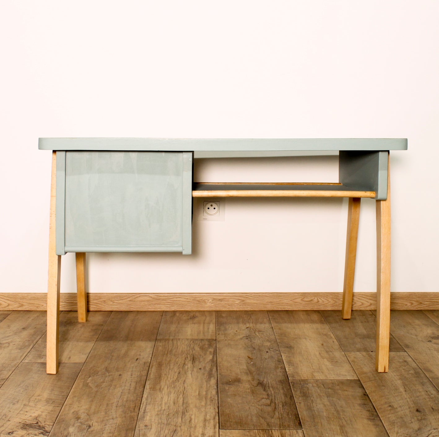 N°04 - Bureau pour enfant