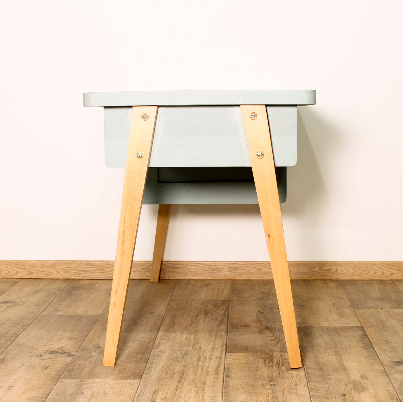 N°04 - Bureau pour enfant