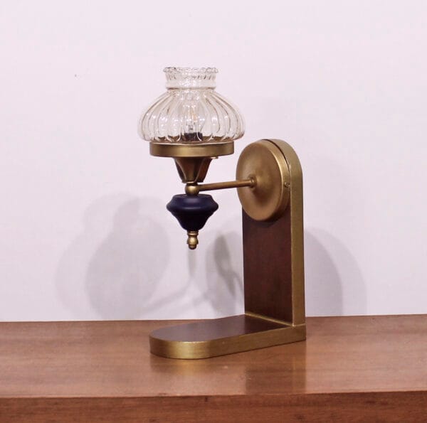 N°34 - Lampe avec cloche en verre – Image 5