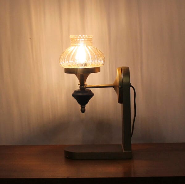 N°34 - Lampe avec cloche en verre – Image 3