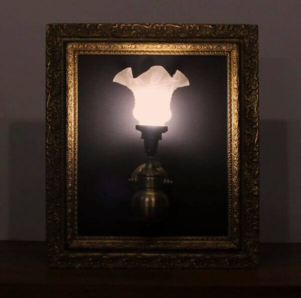 N°40 - Lampe artisanale dans cadre doré – Image 7